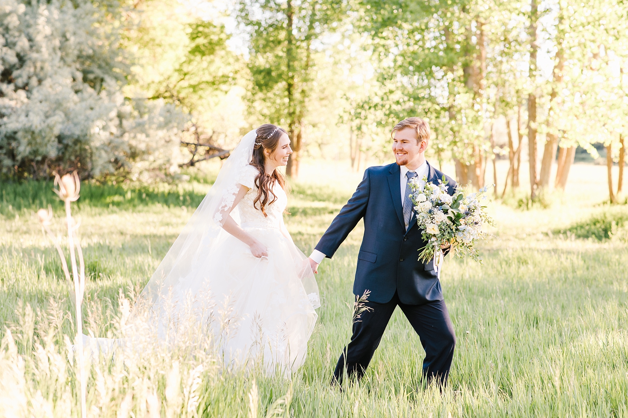 Utah bride and groom