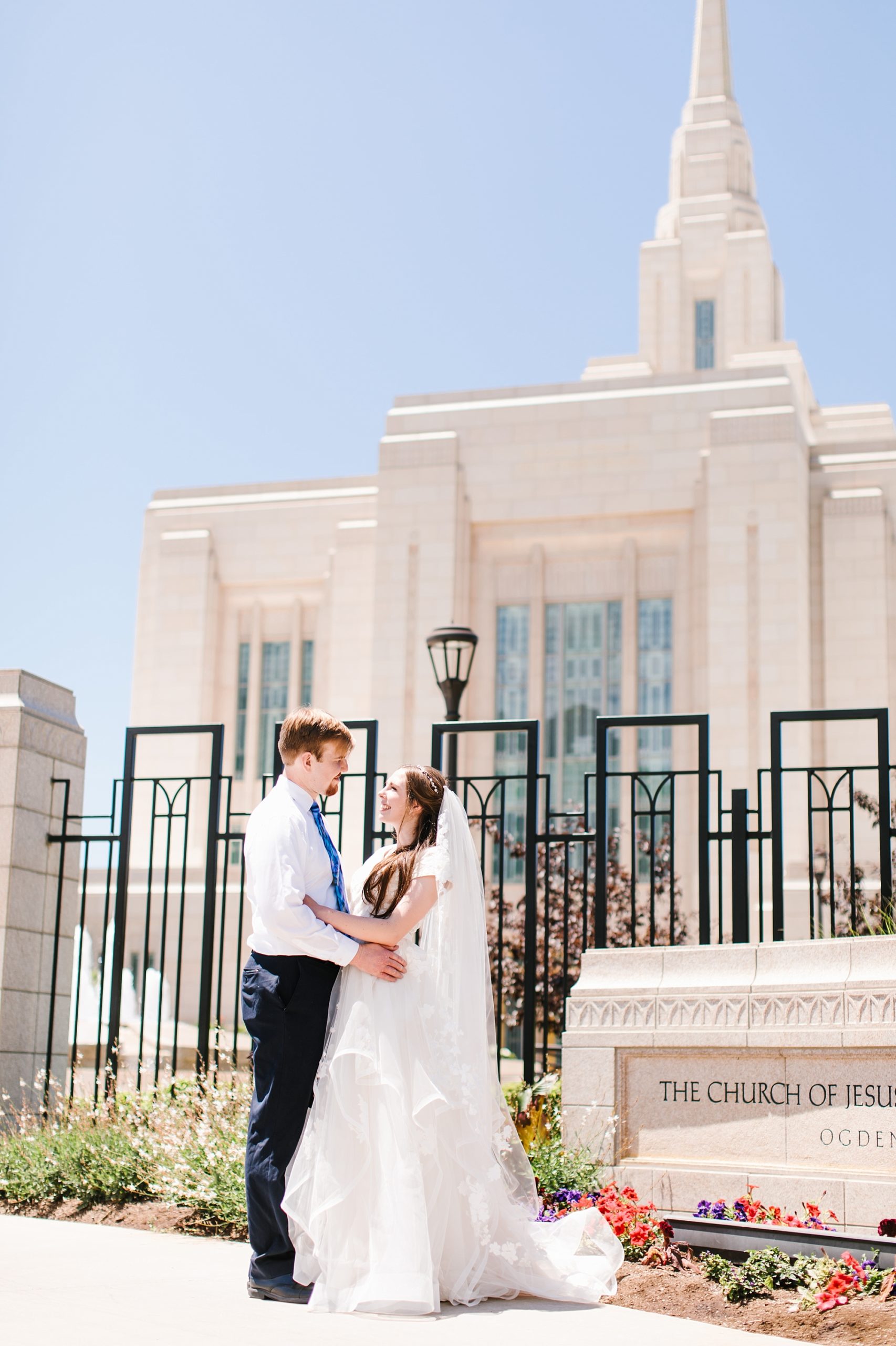Wedding at the Ogden Utah temple during Covid pandemic
