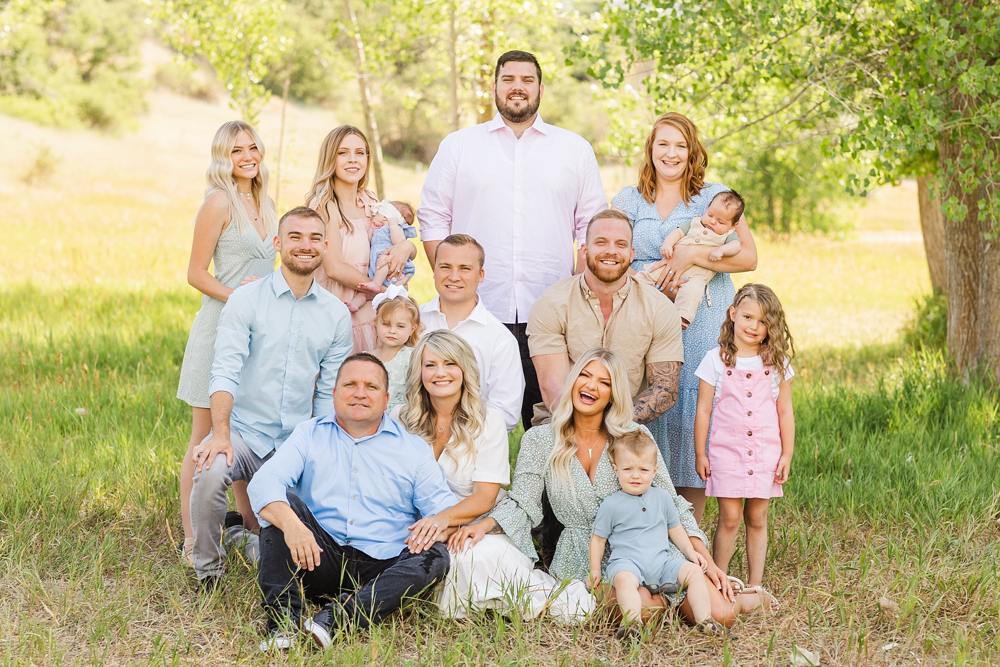 Creating the "Light" and "Airy" Look for your Extended Family Photos in Park City Utah