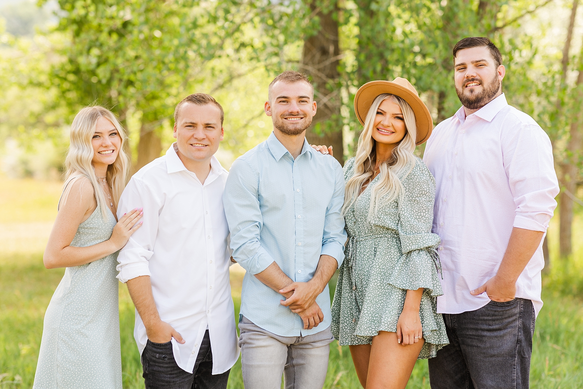 Coordinating your extended family for family photos
